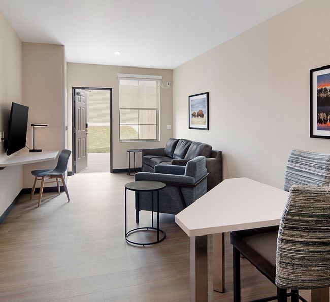 King Suite Accessible Courtyard Living Area